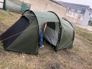 TUNNEL TENT